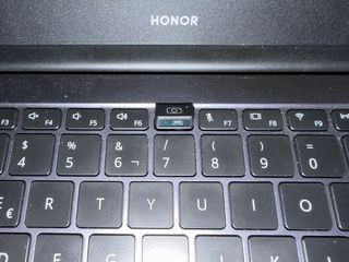 HONOR MagicBook X 14 2021
