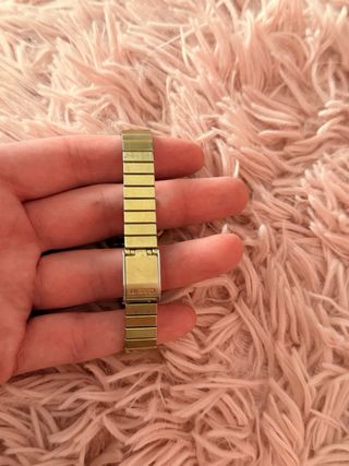 Reloj Casio Dorado Digital