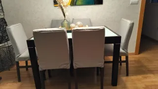 Juego de 6 sillas de comedor.