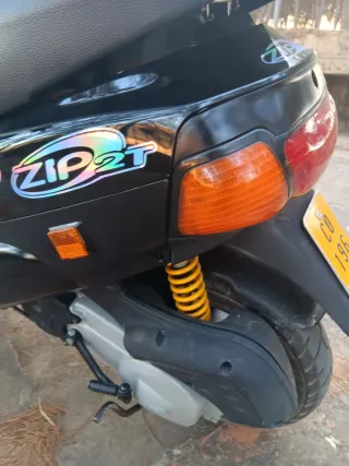 Piaggio Zip Copa Negra