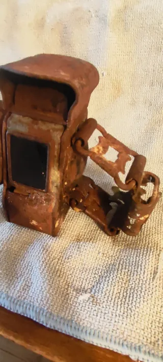 Lámpara antigua bicicleta