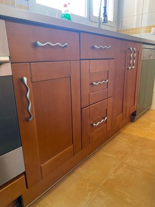 Muebles de cocina de madera y metal