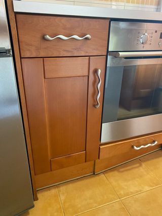 Muebles de cocina de madera y metal