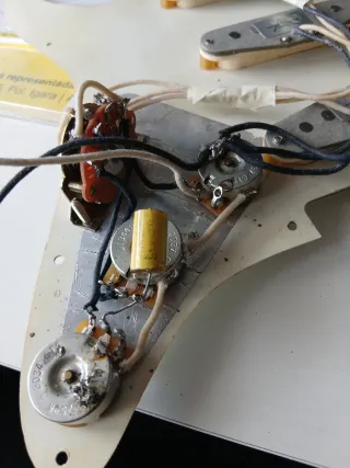 Pickguard Stratocaster 69 Custom Shop