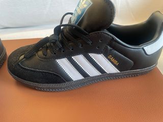 Zapatillas Negras Talla 40