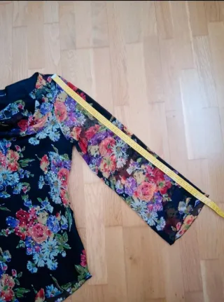 Blusón estampado asimétrico