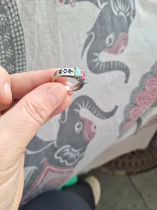 Anello Argento con Rubino e Smeraldo