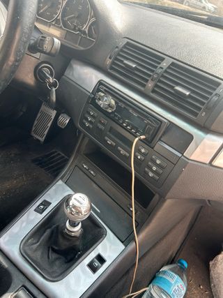 Despiece BMW 320td Compact E46