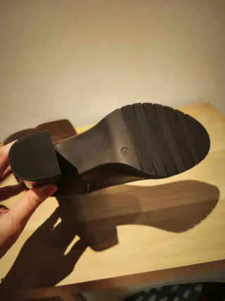 Botas altas marrones talla 38