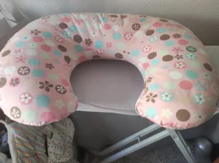 Cojín de Lactancia Boppy Flores Rosas