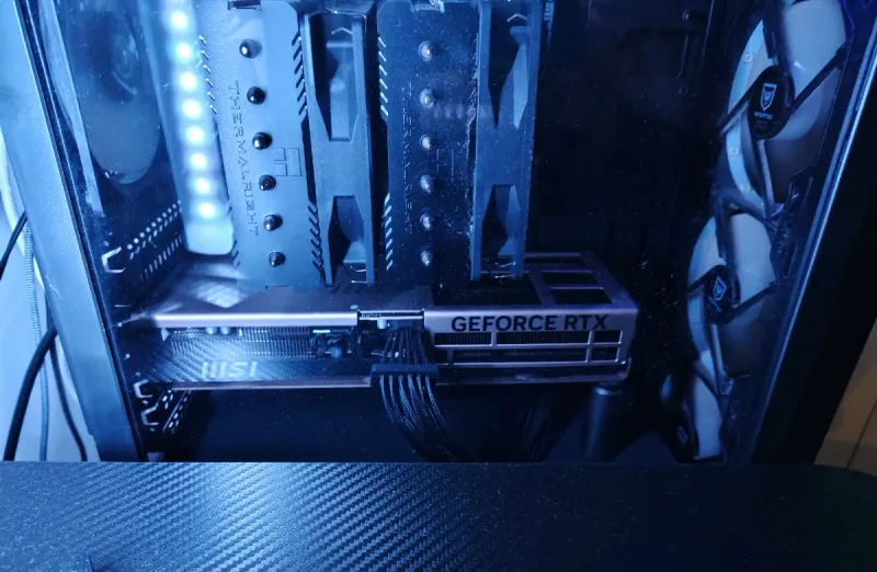 MSI GeForce RTX 5070 Ti 16G Inspire 3X OC afbeelding 2