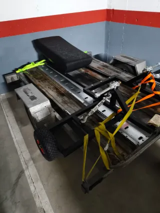 Plataforma para hacer Wheelies de moto