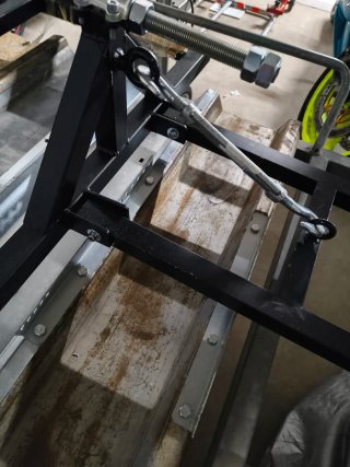 Plataforma para hacer Wheelies de moto
