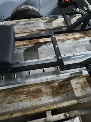 Plataforma para hacer Wheelies de moto