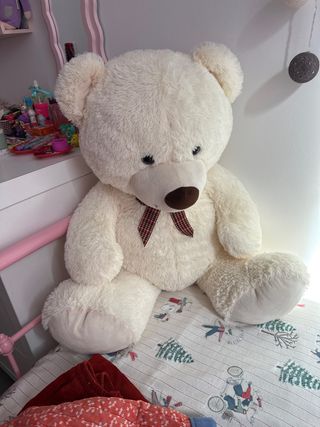 Oso de peluche grande blanco