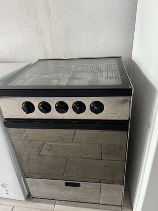 Cocina de gas con horno