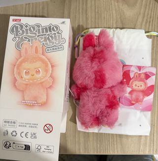 Pop Mart Labubu Big Into Energy - LOVE