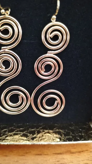 Pendientes plata diseño espiral