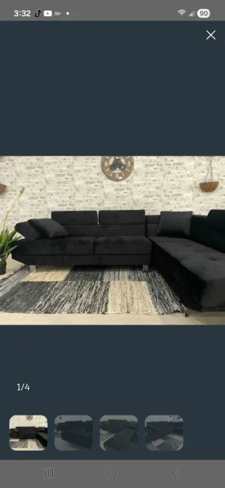 Sofá modular negro de terciopelo