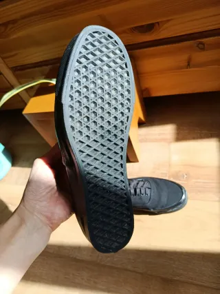 Bambas Vans Authentic Premium Negras Talla 42