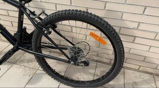 Bicicleta B'Twin Montaña Negra y Amarilla