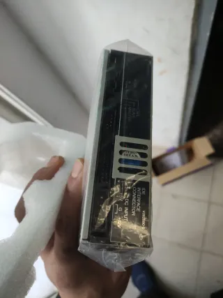 Unidad CD-RW Yamaha CRW8424E