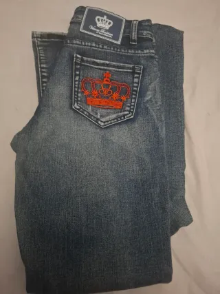 Pantalones vaqueros mujer con corona