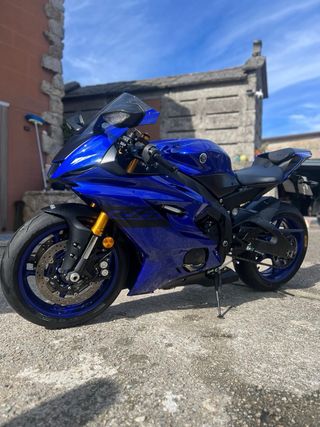 Yamaha YZF R6 2019 Azul