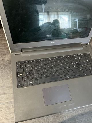 Dell Vostro 3549 i5-5200U