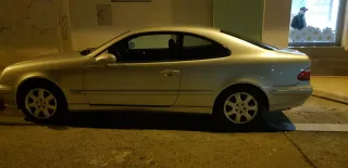 Mercedes-Benz  CLK 2001