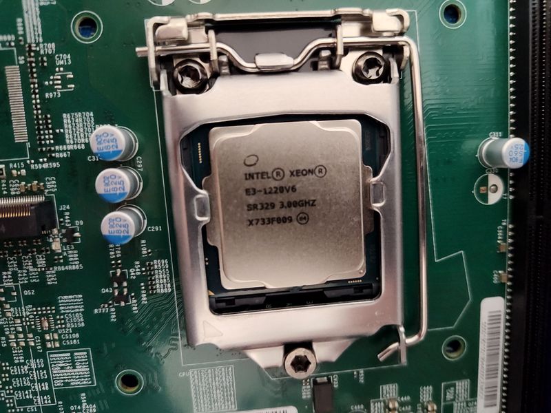 Supermicro X11SSH-TF + Xeon E3 1220v6 + 32GB RAM afbeelding 3