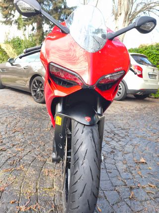 Ducati 899 Panigale Roja. 2015. 36.580 km