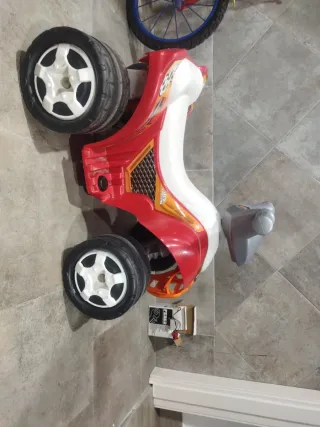 Coche eléctrico infantil 4 ruedas