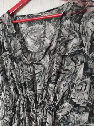 Blusa Estampada Hojas Talla Única