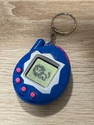 Tamagotchi Bootleg Llavero
