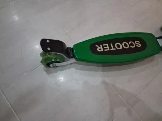 Patinete 3 Ruedas Verde 2-5 Años