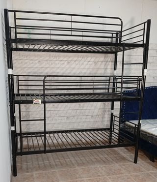 Litera Negra, 3 Camas. Resistente. ¡OFERTA!