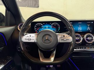 Mercedes-Benz GLA 250e AMG