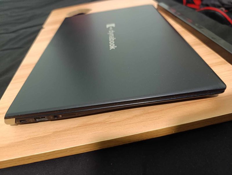 Portátil Toshiba i5 8va Gen 8GB RAM afbeelding 5