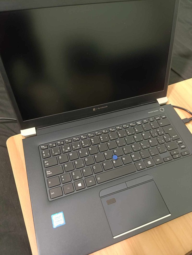 Portátil Toshiba i5 8va Gen 8GB RAM afbeelding 2