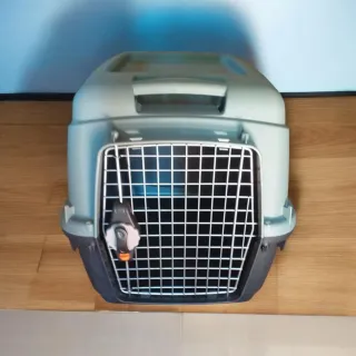 Transportín para viaje, gris