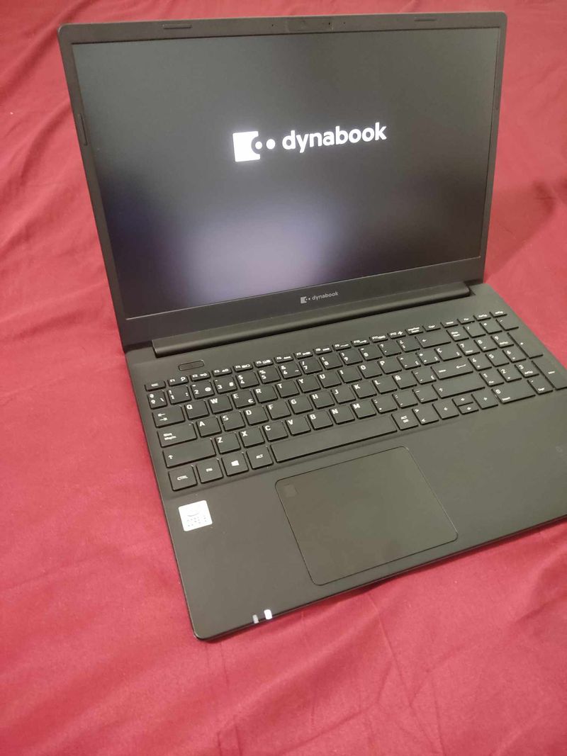 Portátil Toshiba i5 10ª Gen 16GB RAM afbeelding 3