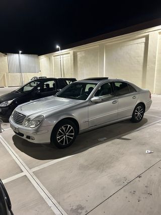 Mercedes-Benz Clase E 2004