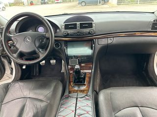 Mercedes-Benz Clase E 2004