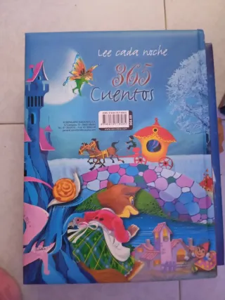 Lee cada noche 365 cuentos
