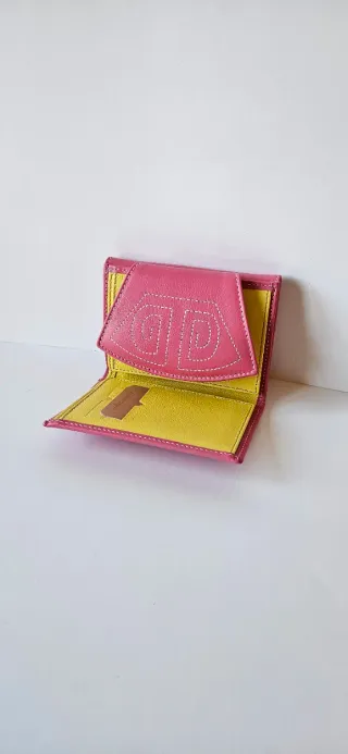 Cartera taurina mujer.