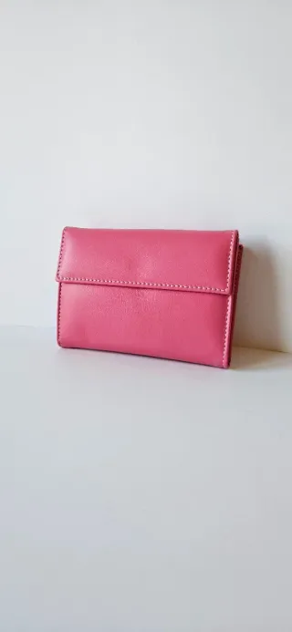 Cartera taurina mujer.