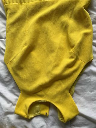 Vestido artesanal amarillo y azul