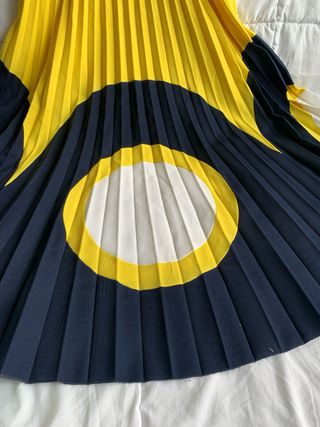 Vestido artesanal amarillo y azul