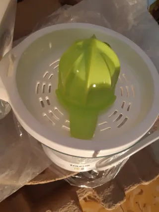 Exprimidor Taurus TC 8